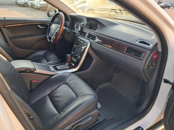 Volvo S80 II Рестайлинг с пробегом 2012 года, цена 990 000 рублей, 217339 км, седан, Автокод Объявления