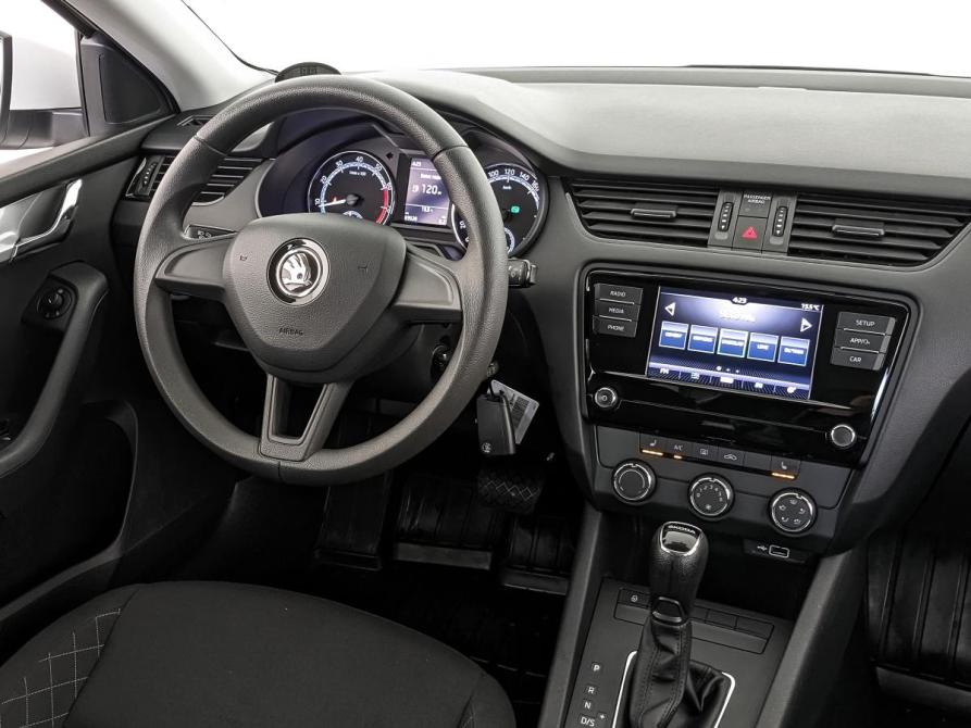 Skoda Octavia III (A7) Рестайлинг Москва  - изображение 25