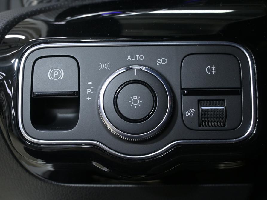Mercedes-Benz A-Класс IV (W177) Москва  - изображение 15