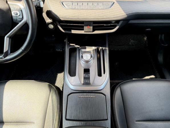 Haval Jolion I Рестайлинг с пробегом 2023 года, цена 1 885 000 рублей, 82541 км, внедорожник, Автокод Объявления