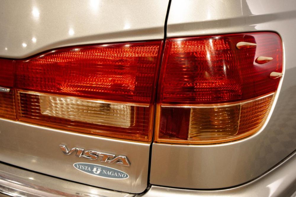 Toyota Vista V (V50) Барнаул  - изображение 9