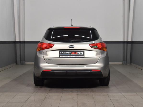 Kia Ceed II Рестайлинг с пробегом 2016 года, цена 1 099 995 рублей, 167399 км, универсал, Автокод Объявления