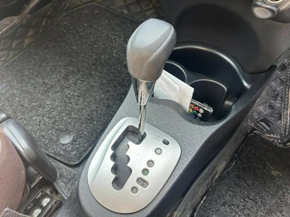 Toyota Vitz III (XP130) с пробегом 2012 года, цена 903 000 рублей, 103644 км, хэтчбек, Автокод Объявления