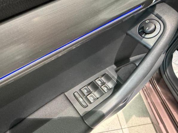 Skoda Octavia III (A7) Рестайлинг с пробегом 2018 года, цена 2 030 000 рублей, 114001 км, лифтбек, Автокод Объявления