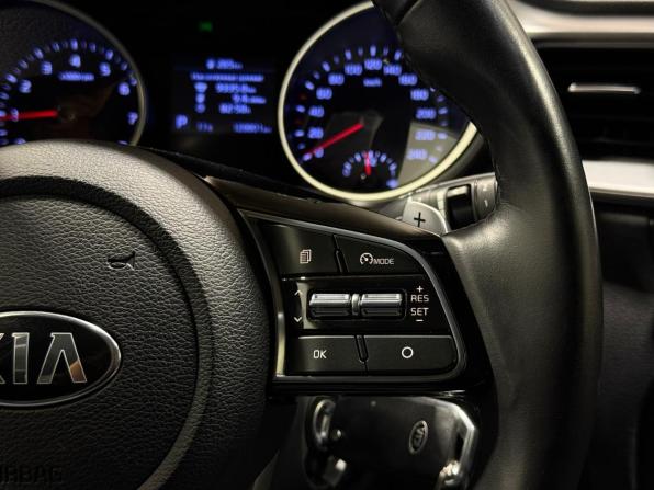 Kia Ceed III с пробегом 2019 года, цена 1 650 000 рублей, 128801 км, хэтчбек, Автокод Объявления