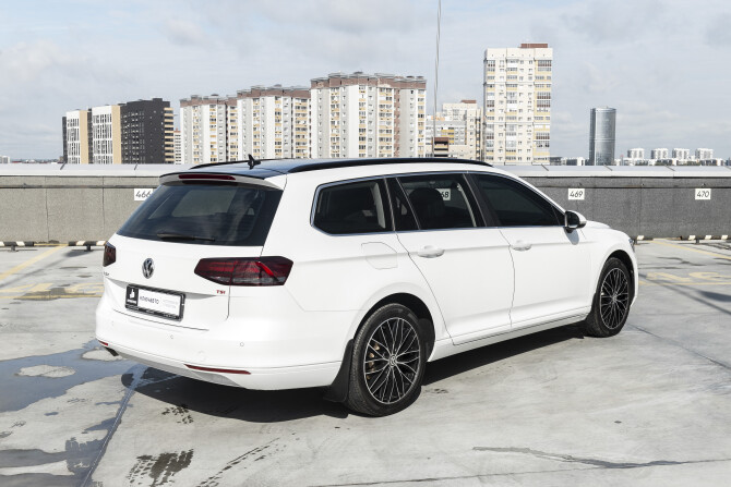 Volkswagen Passat B8 с пробегом 2017 года, цена 1 999 000 рублей, 127087 км, универсал, Автокод Объявления