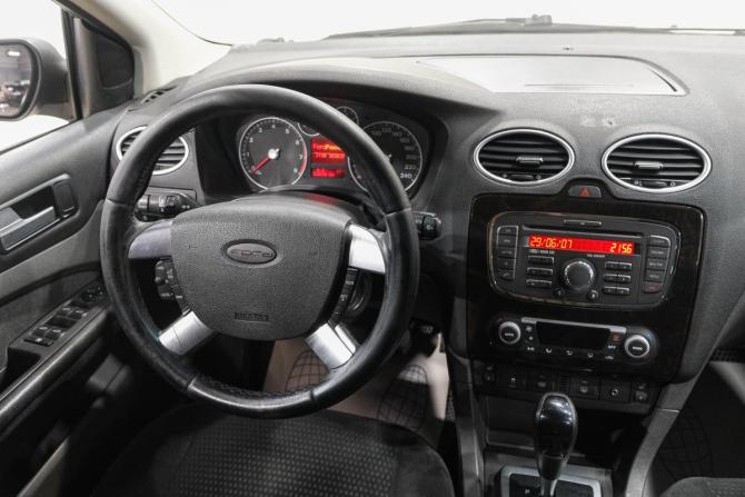 Ford Focus II с пробегом 2007 года, цена 499 000 рублей, 221000 км, седан, Автокод Объявления
