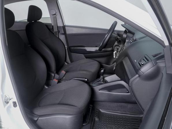 Kia Rio III Рестайлинг с пробегом 2016 года, цена 1 150 000 рублей, 121550 км, седан, Автокод Объявления