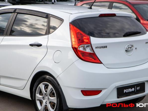 Hyundai Solaris I с пробегом 2012 года, цена 718 000 рублей, 165141 км, хэтчбек, Автокод Объявления