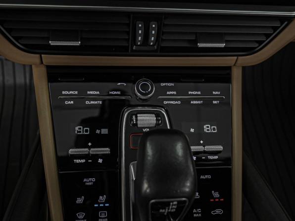 Porsche Cayenne III с пробегом 2018 года, цена 8 980 000 рублей, 141584 км, внедорожник, Автокод Объявления