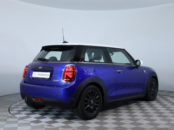 Mini Hatch III (F55/F56) Рестайлинг с пробегом 2019 года, цена 2 100 000 рублей, 50000 км, хэтчбек, Автокод Объявления