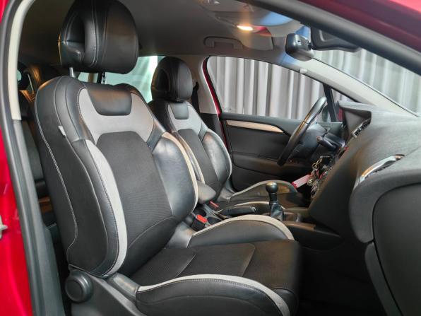 Citroen C4 II с пробегом 2013 года, цена 555 000 рублей, 231538 км, хэтчбек, Автокод Объявления