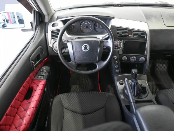 SsangYong Kyron I Рестайлинг с пробегом 2011 года, цена 899 900 рублей, 107500 км, внедорожник, Автокод Объявления