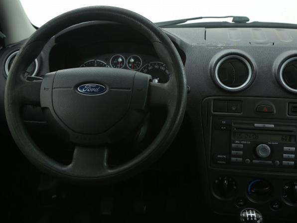 Ford Fusion I Рестайлинг с пробегом 2008 года, цена 295 000 рублей, 281500 км, хэтчбек, Автокод Объявления
