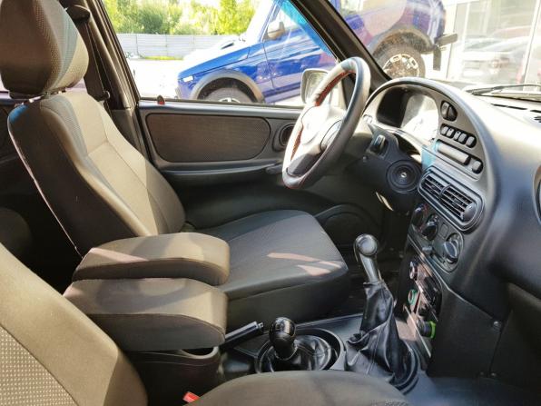 Chevrolet Niva I Рестайлинг с пробегом 2010 года, цена 459 000 рублей, 152142 км, внедорожник, Автокод Объявления