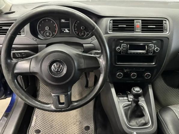 Volkswagen Jetta VI с пробегом 2011 года, цена 759 000 рублей, 256700 км, седан, Автокод Объявления