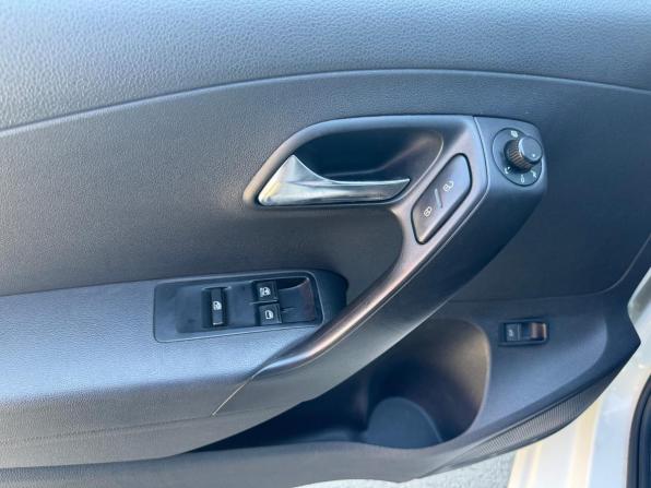 Volkswagen Polo V с пробегом 2012 года, цена 704 140 рублей, 176719 км, седан, Автокод Объявления