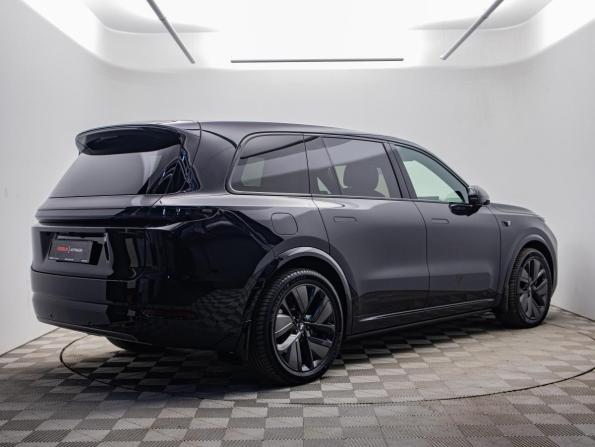 Li Auto (Lixiang) L9 I с пробегом 2023 года, цена 6 570 000 рублей, 45780 км, внедорожник, Автокод Объявления