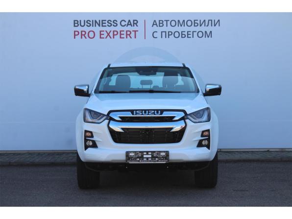 Isuzu D-Max III с пробегом 2025 года, цена 4 250 000 рублей, 73 км, offers.body_type.unknown, Автокод Объявления