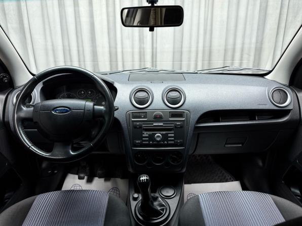 Ford Fusion I Рестайлинг с пробегом 2008 года, цена 559 000 рублей, 112000 км, хэтчбек, Автокод Объявления