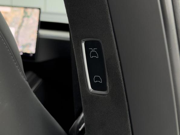 Tesla Model X I Рестайлинг с пробегом 2022 года, цена 8 089 000 рублей, 20100 км, внедорожник, Автокод Объявления