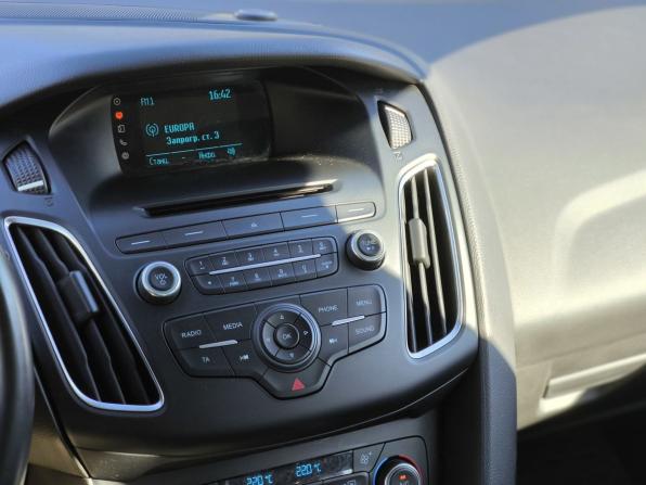 Ford Focus III Рестайлинг с пробегом 2015 года, цена 850 000 рублей, 206322 км, хэтчбек, Автокод Объявления