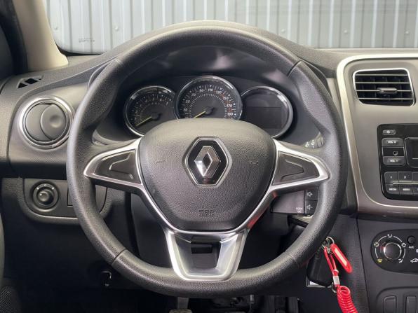 Renault Logan II Рестайлинг с пробегом 2021 года, цена 1 037 000 рублей, 93354 км, седан, Автокод Объявления