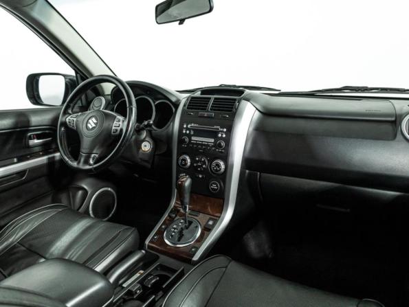 Suzuki Grand Vitara II Рестайлинг с пробегом 2008 года, цена 699 585 рублей, 129600 км, внедорожник, Автокод Объявления