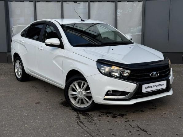 Lada (ВАЗ) Vesta I с пробегом 2018 года, цена 900 000 рублей, 62223 км, седан, Автокод Объявления