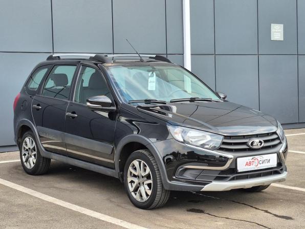 Lada (ВАЗ) Granta I Рестайлинг с пробегом 2023 года, цена 905 882 рубля, 49600 км, универсал, Автокод Объявления