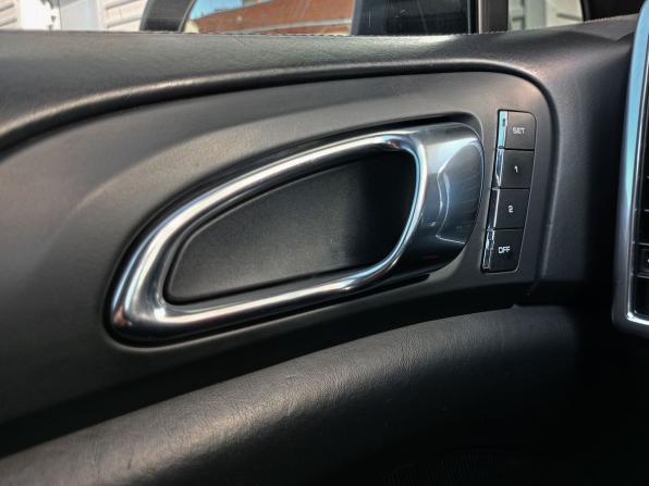 Porsche Cayenne II (958) с пробегом 2010 года, цена 2 149 000 рублей, 264690 км, внедорожник, Автокод Объявления