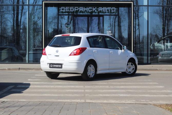 Nissan Tiida I Рестайлинг с пробегом 2011 года, цена 795 000 рублей, 113320 км, хэтчбек, Автокод Объявления
