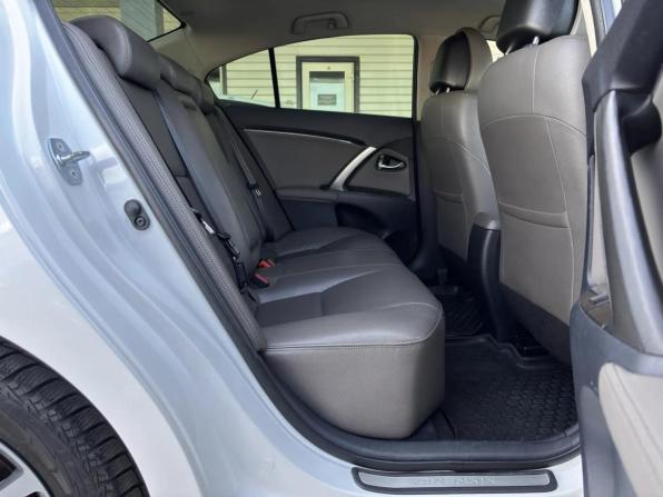 Toyota Avensis III Рестайлинг с пробегом 2012 года, цена 1 470 000 рублей, 169920 км, седан, Автокод Объявления
