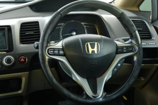 Honda Civic VIII с пробегом 2006 года, цена 649 000 рублей, 395306 км, седан, Автокод Объявления