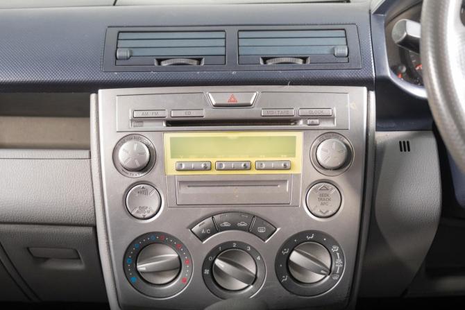Mazda Demio II (DY) с пробегом 2004 года, цена 449 000 рублей, 198000 км, хэтчбек, Автокод Объявления