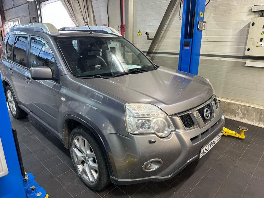 Nissan X-Trail II Рестайлинг Санкт-Петербург  - изображение 2
