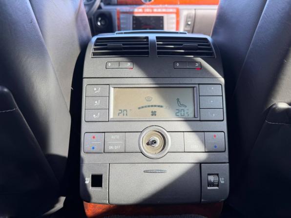 Volkswagen Phaeton I с пробегом 2007 года, цена 595 000 рублей, 259900 км, седан, Автокод Объявления
