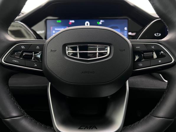 Geely Monjaro I с пробегом 2024 года, цена 3 650 000 рублей, 15310 км, внедорожник, Автокод Объявления