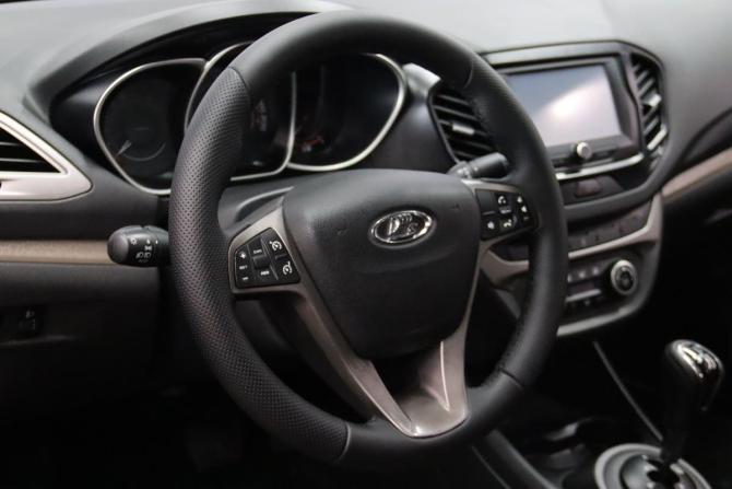Lada (ВАЗ) Vesta I с пробегом 2017 года, цена 725 250 рублей, 145010 км, седан, Автокод Объявления