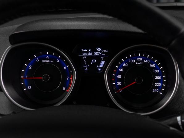Hyundai Elantra V (MD) с пробегом 2011 года, цена 849 000 рублей, 321804 км, седан, Автокод Объявления