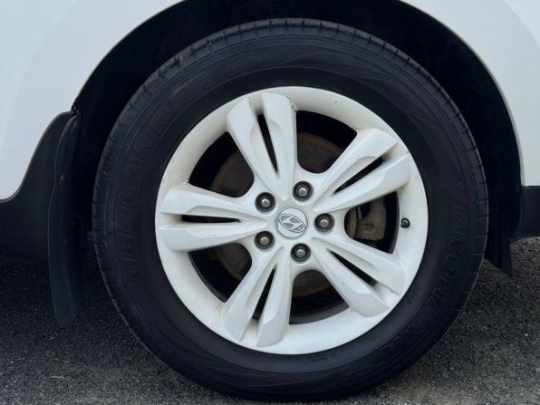 Hyundai ix35 I с пробегом 2012 года, цена 1 099 000 рублей, 178577 км, внедорожник, Автокод Объявления