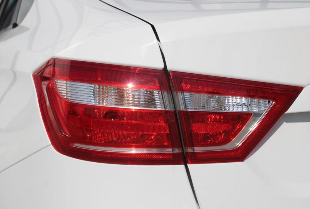 Lada (ВАЗ) Vesta I Саратов  - изображение 14