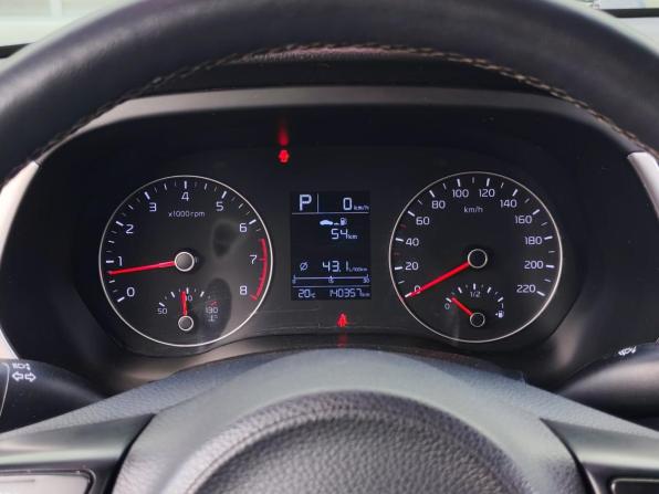 Kia Rio IV Рестайлинг с пробегом 2021 года, цена 1 470 000 рублей, 140331 км, седан, Автокод Объявления