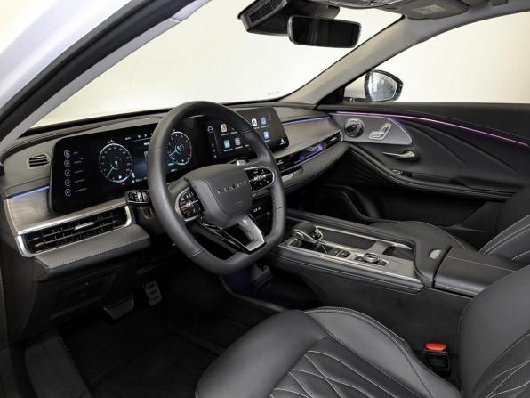 Chery Arrizo 8 с пробегом 2025 года, цена 2 555 000 рублей, 4906 км, седан, Автокод Объявления