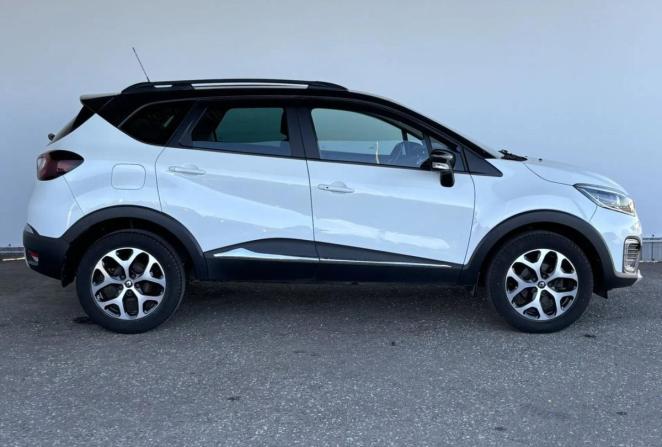 Renault Kaptur I с пробегом 2018 года, цена 1 345 000 рублей, 77689 км, внедорожник, Автокод Объявления