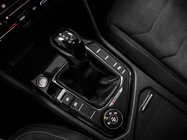 Volkswagen Tiguan II Рестайлинг с пробегом 2021 года, цена 3 129 000 рублей, 90444 км, внедорожник, Автокод Объявления
