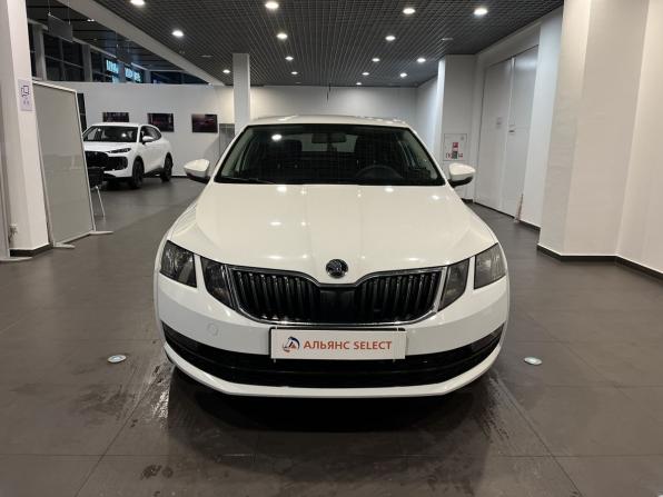 Skoda Octavia III (A7) Рестайлинг с пробегом 2019 года, цена 1 800 000 рублей, 114117 км, лифтбек, Автокод Объявления