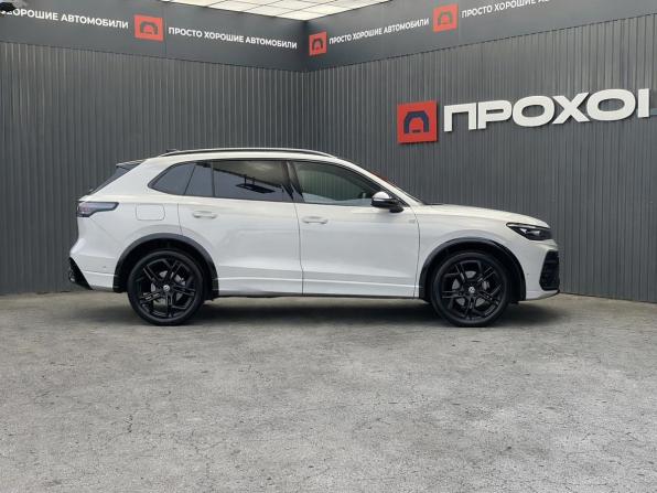 Volkswagen Tiguan III (China Market) с пробегом 2026 года, цена 4 797 000 рублей, 4160 км, внедорожник, Автокод Объявления
