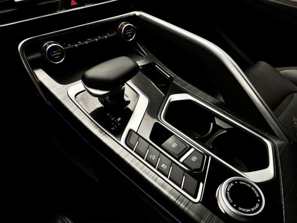 Geely Tugella I Рестайлинг с пробегом 2024 года, цена 3 475 000 рублей, 4834 км, внедорожник, Автокод Объявления