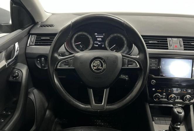 Skoda Octavia III (A7) Рестайлинг с пробегом 2019 года, цена 1 690 000 рублей, 121200 км, универсал, Автокод Объявления